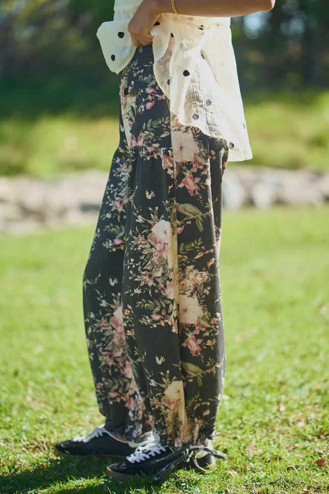 Kinsley Pants — Black side