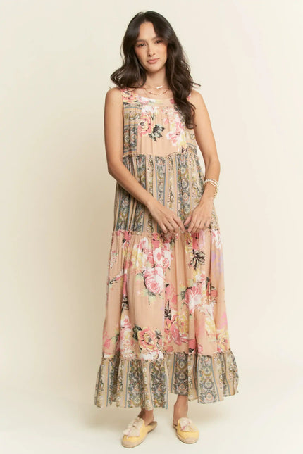 Sleeveless Tiered Floral Maxi Dress – Vintage Boho Patchwork Style