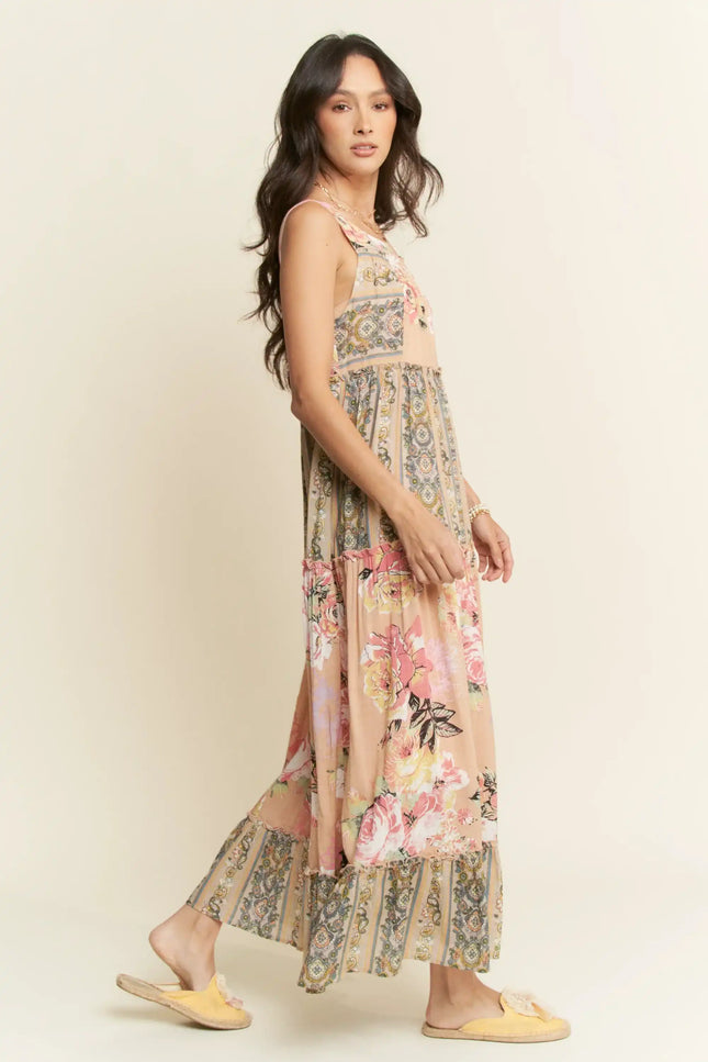 Sleeveless Tiered Floral Maxi Dress – Vintage Boho Patchwork Style