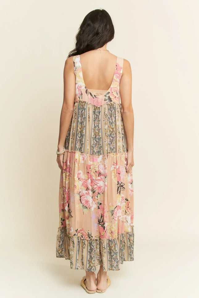Sleeveless Tiered Floral Maxi Dress – Vintage Boho Patchwork Style