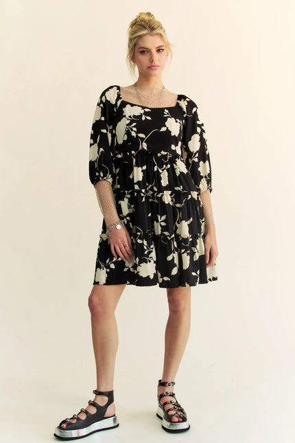 Floral Print Tiered Mini Dress – Square Neck Balloon Sleeve Silhouette