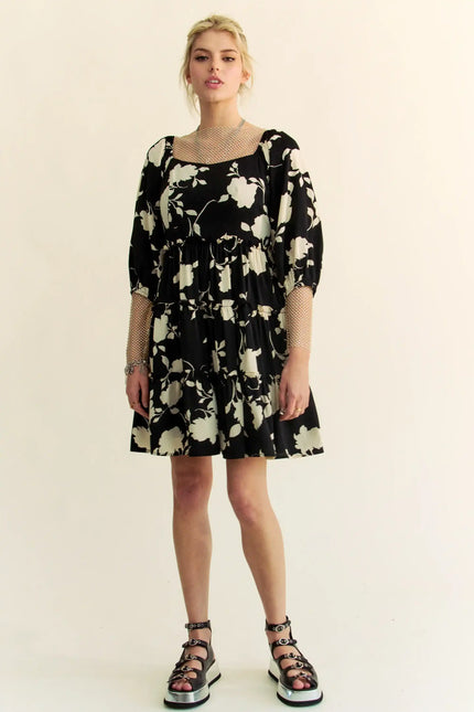 Floral Print Tiered Mini Dress – Square Neck Balloon Sleeve Silhouette