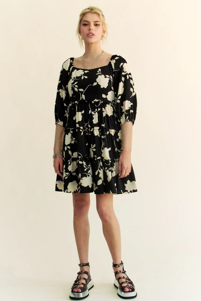 Floral Print Tiered Mini Dress – Square Neck Balloon Sleeve Silhouette