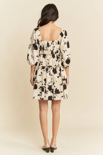 Floral Print Tiered Mini Dress – Square Neck Balloon Sleeve Silhouette