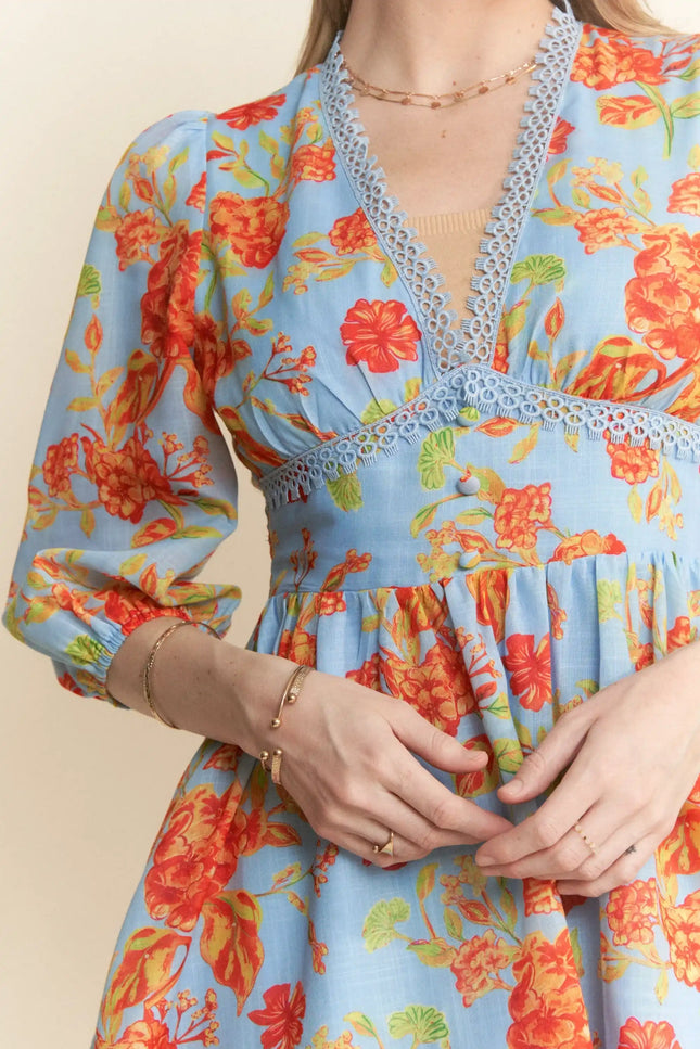 Lace Trim Floral Mini Dress – V-Neck 3/4 Sleeve Fit and Flare Dress