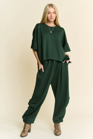 Everveil Set – Oversized Boxy Top & Jogger Pants