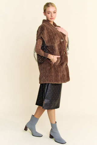 Lazaro Vest