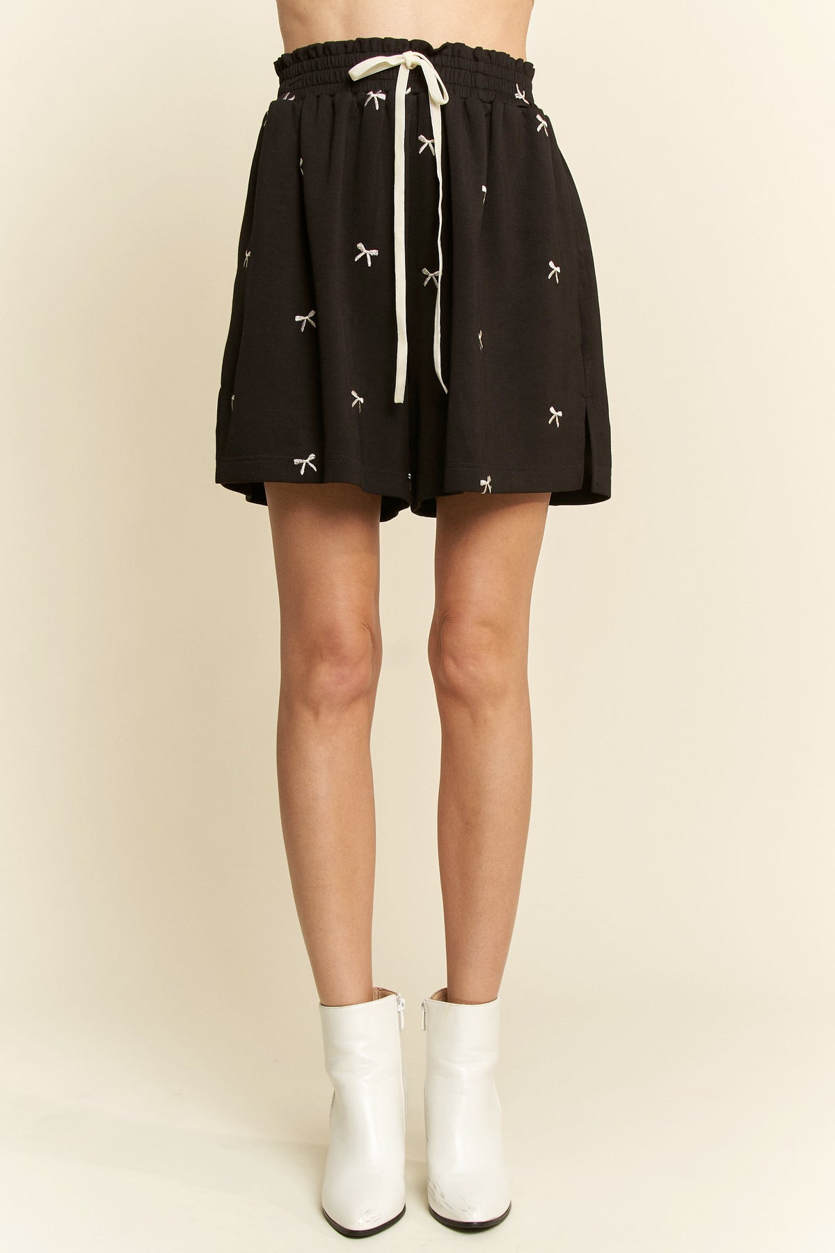 Solvi Shorts
