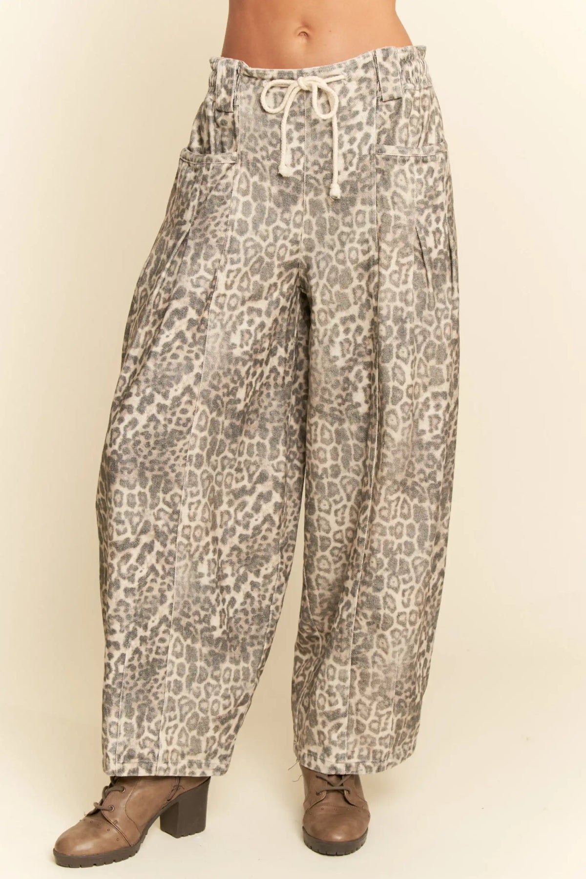 Javari Pant