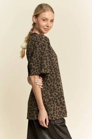 Moon Safari Tee – Oversized Leopard Tee (Pink)