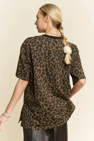 Moon Safari Tee – Oversized Leopard Tee (Pink)