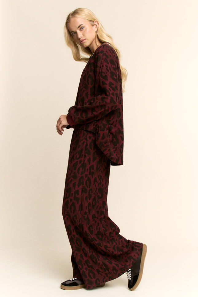 Cavara Set — Burgundy side