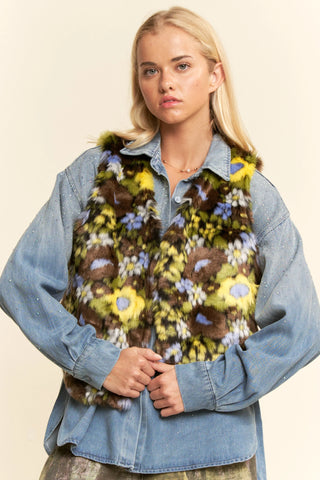 Hollin Vest