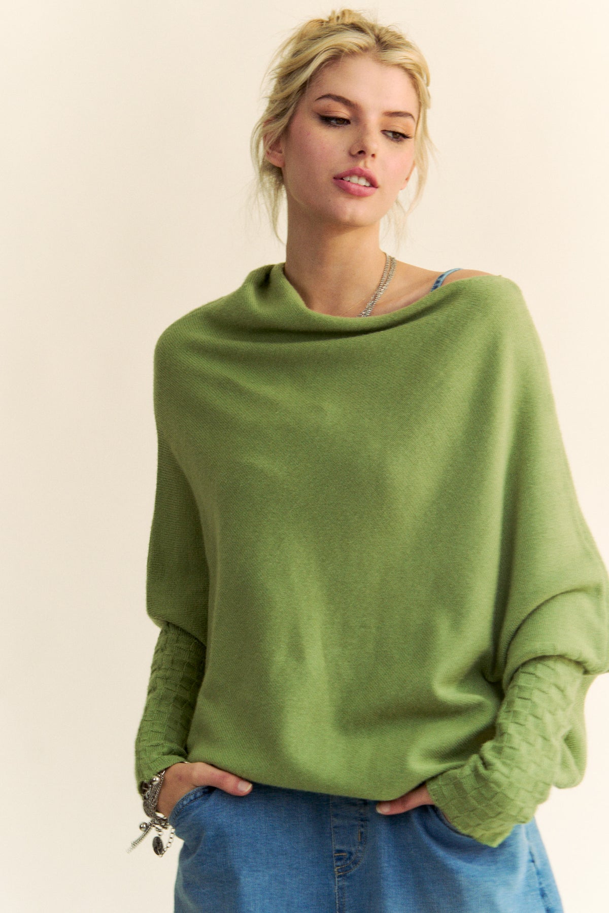 Sia Sweater