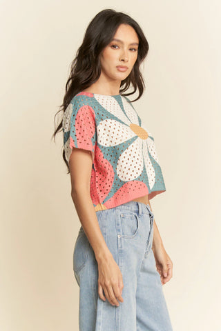 Oversized Daisy Crochet Crop Top
