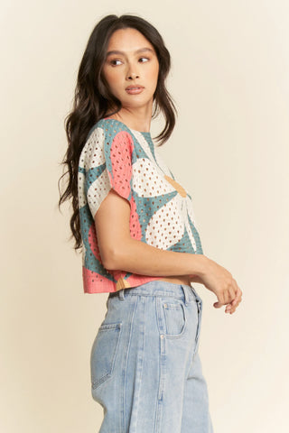 Oversized Daisy Crochet Crop Top