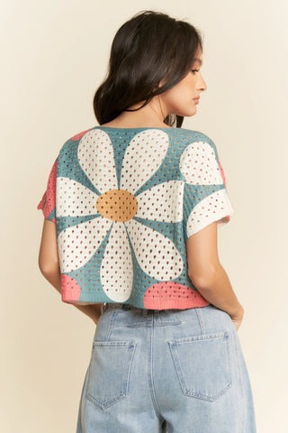 Oversized Daisy Crochet Crop Top