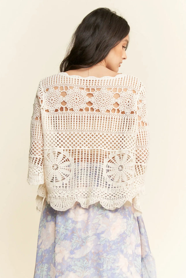 Scallop Hem Crochet Lace Top