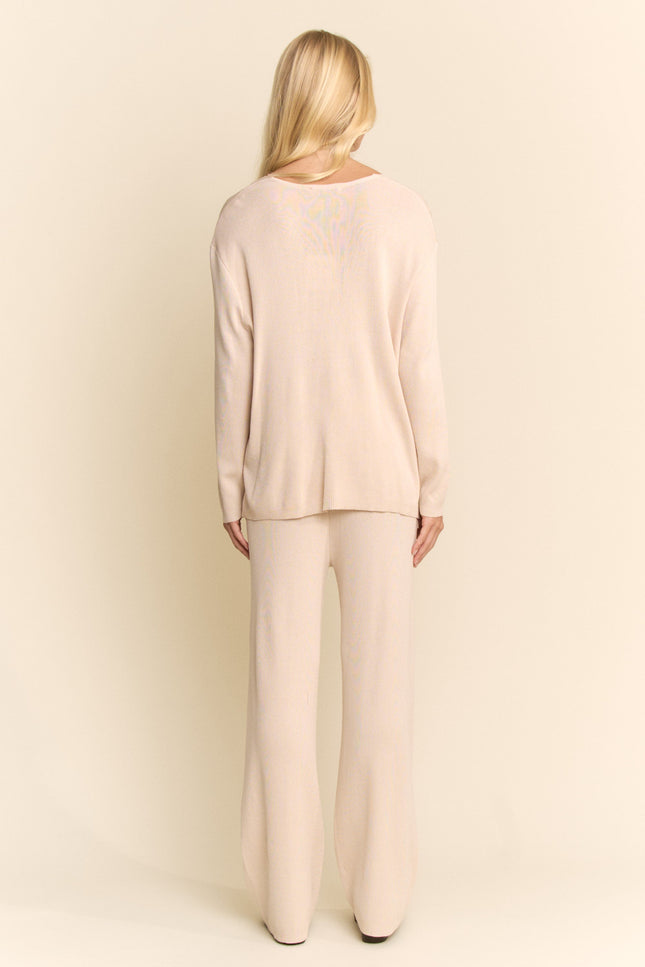 Avienne Set — Light Beige back