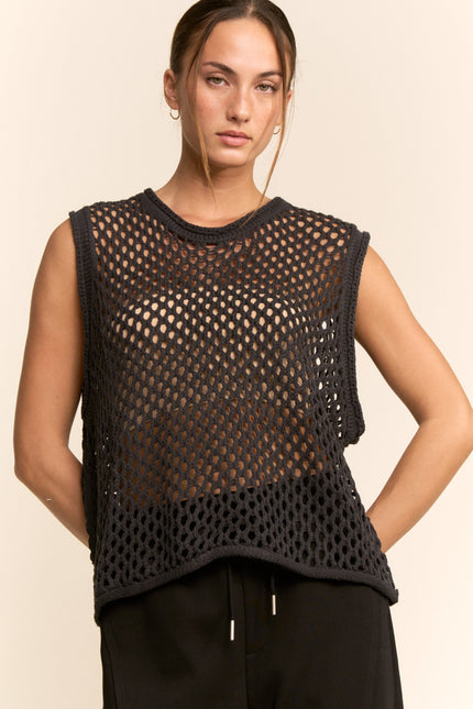 Marlot Vest — Black front